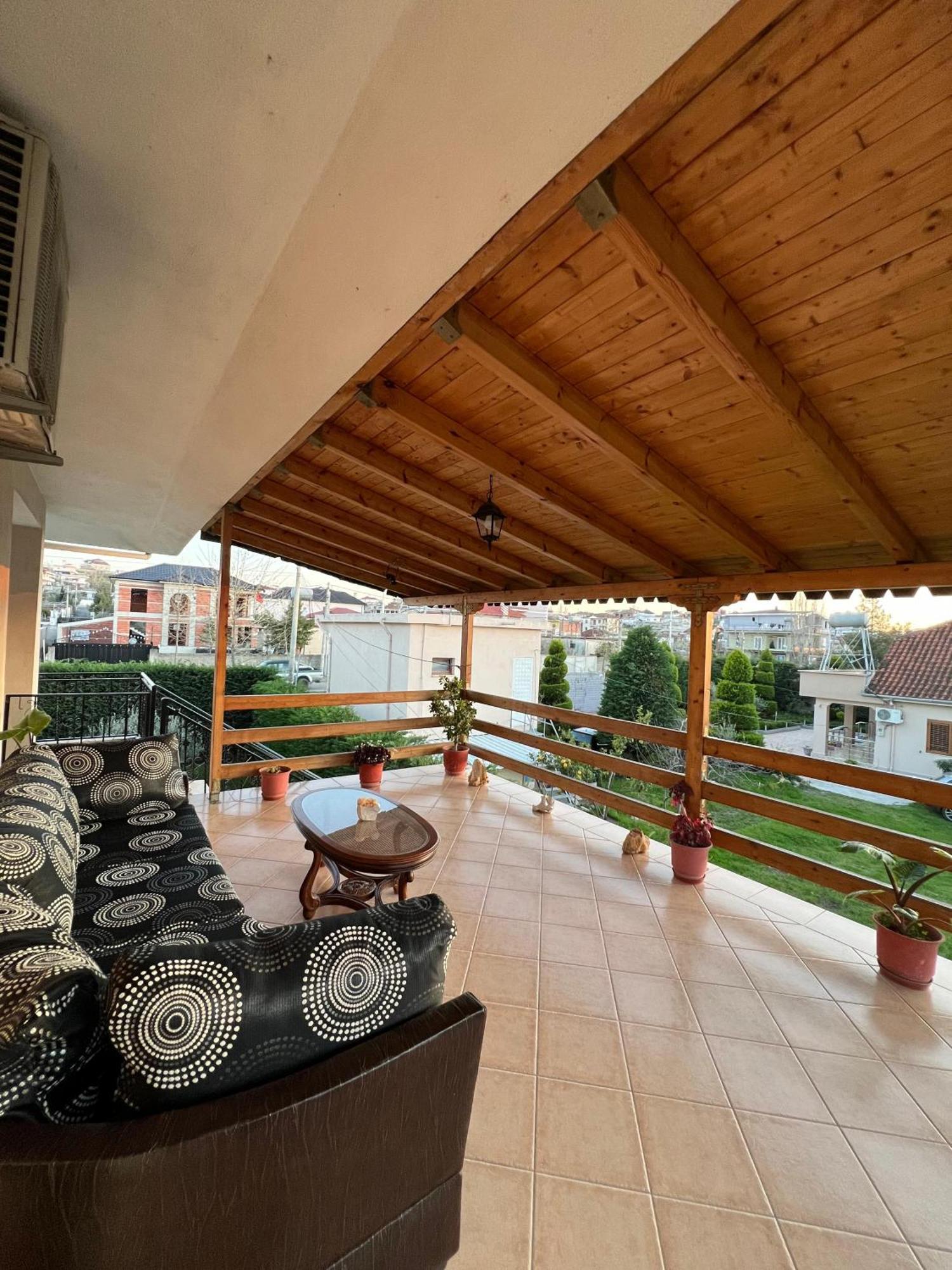 Villa Cerpja Kamez المظهر الخارجي الصورة