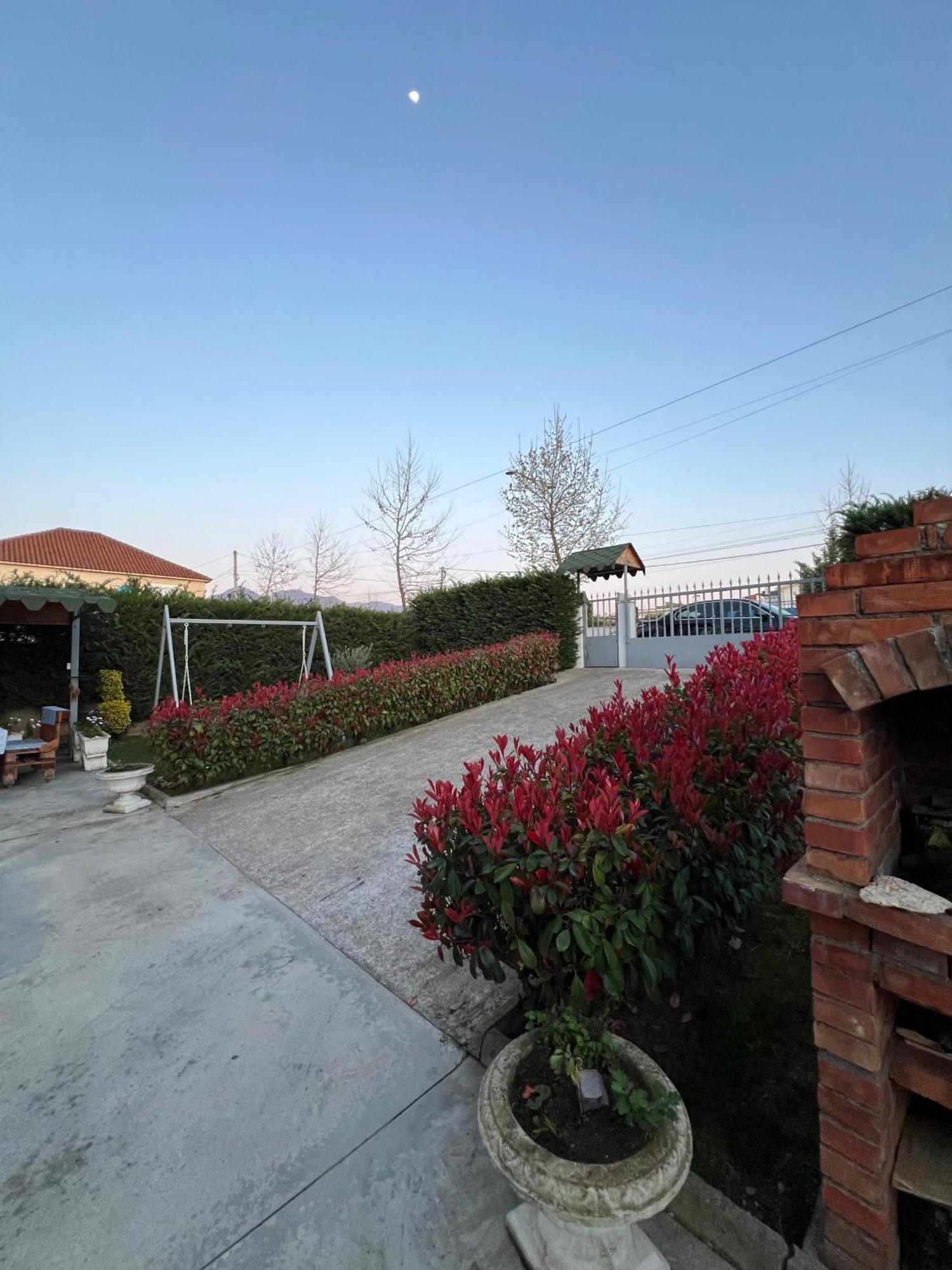 Villa Cerpja Kamez المظهر الخارجي الصورة